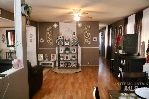 $74,900 | 1410 West Flamingo Avenue, Unit 52, Nampa, ID 83651