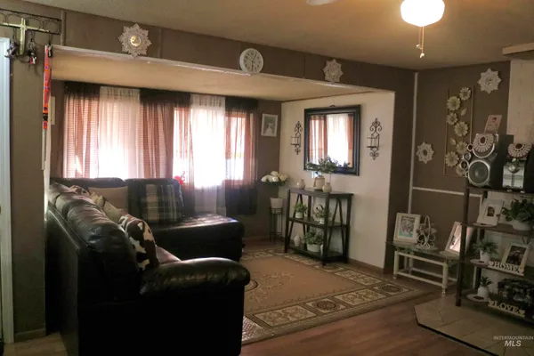 $74,900 | 1410 West Flamingo Avenue, Unit 52, Nampa, ID 83651