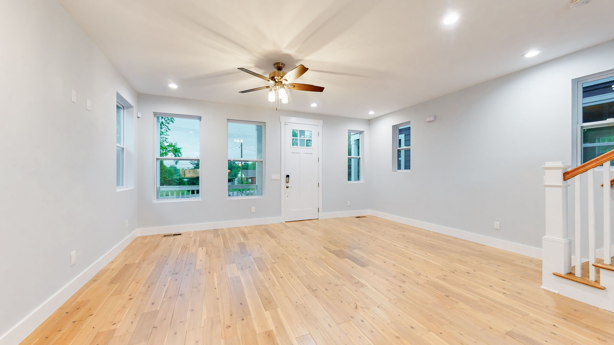 128 Ben Allen Road Nashville, TN 37207 - Photo 4 of 51 a view of an empty room with glass door