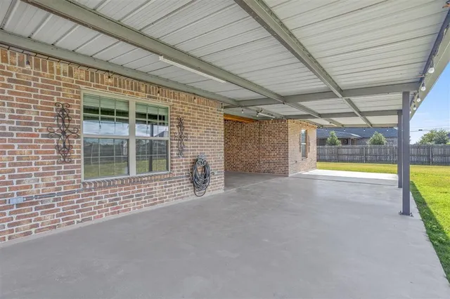 $355,000 | 2319 Gracie Drive, Lake Charles, LA 70611