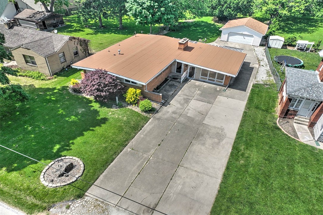 226 East Maryland Heights Road Decatur, IL 62526 - Photo 31 of 34