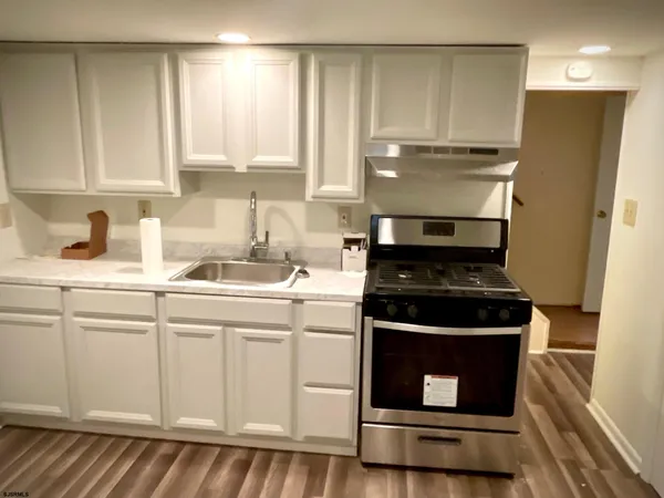 $2,600 | 421 South Main Street, Unit B, Pleasantville, NJ 08232