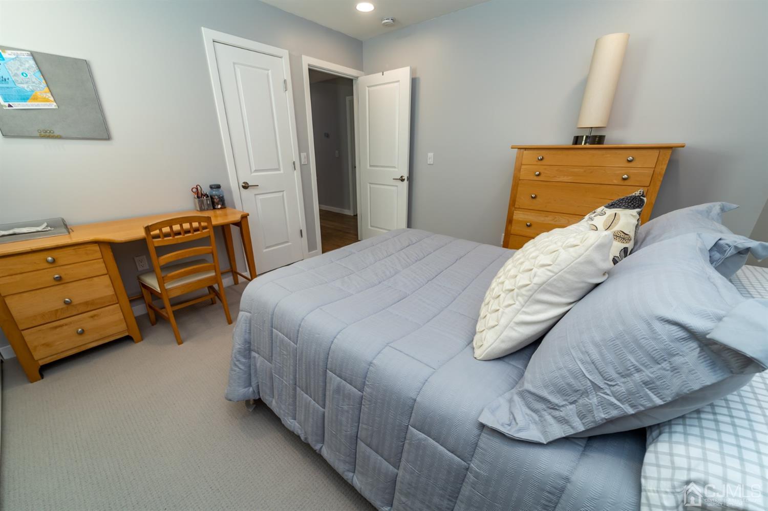 285 Dukes Road Rahway, NJ 07065 - Photo 16 of 25 Gallery Image 16