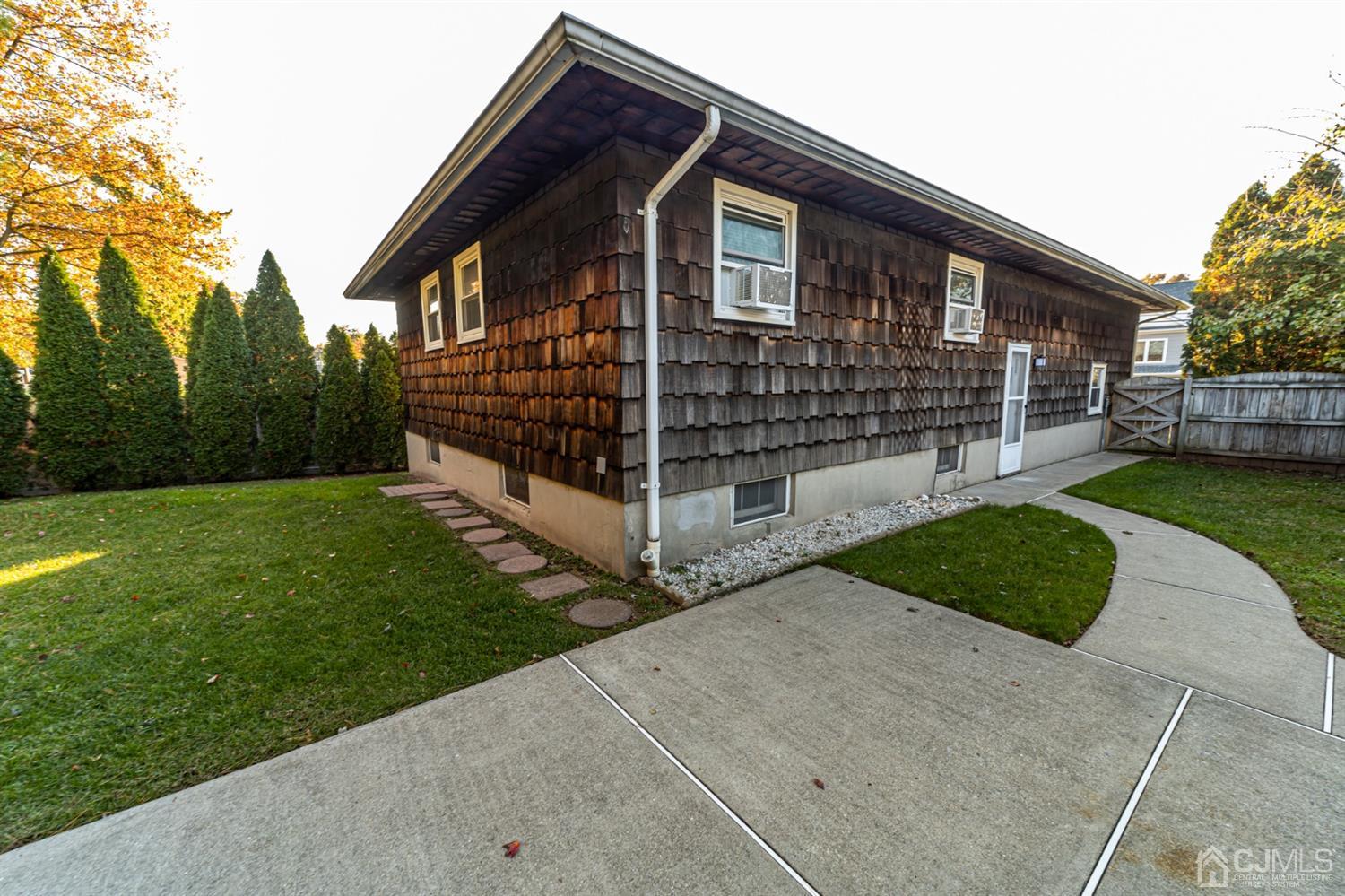 285 Dukes Road Rahway, NJ 07065 - Photo 24 of 25 Gallery Image 24