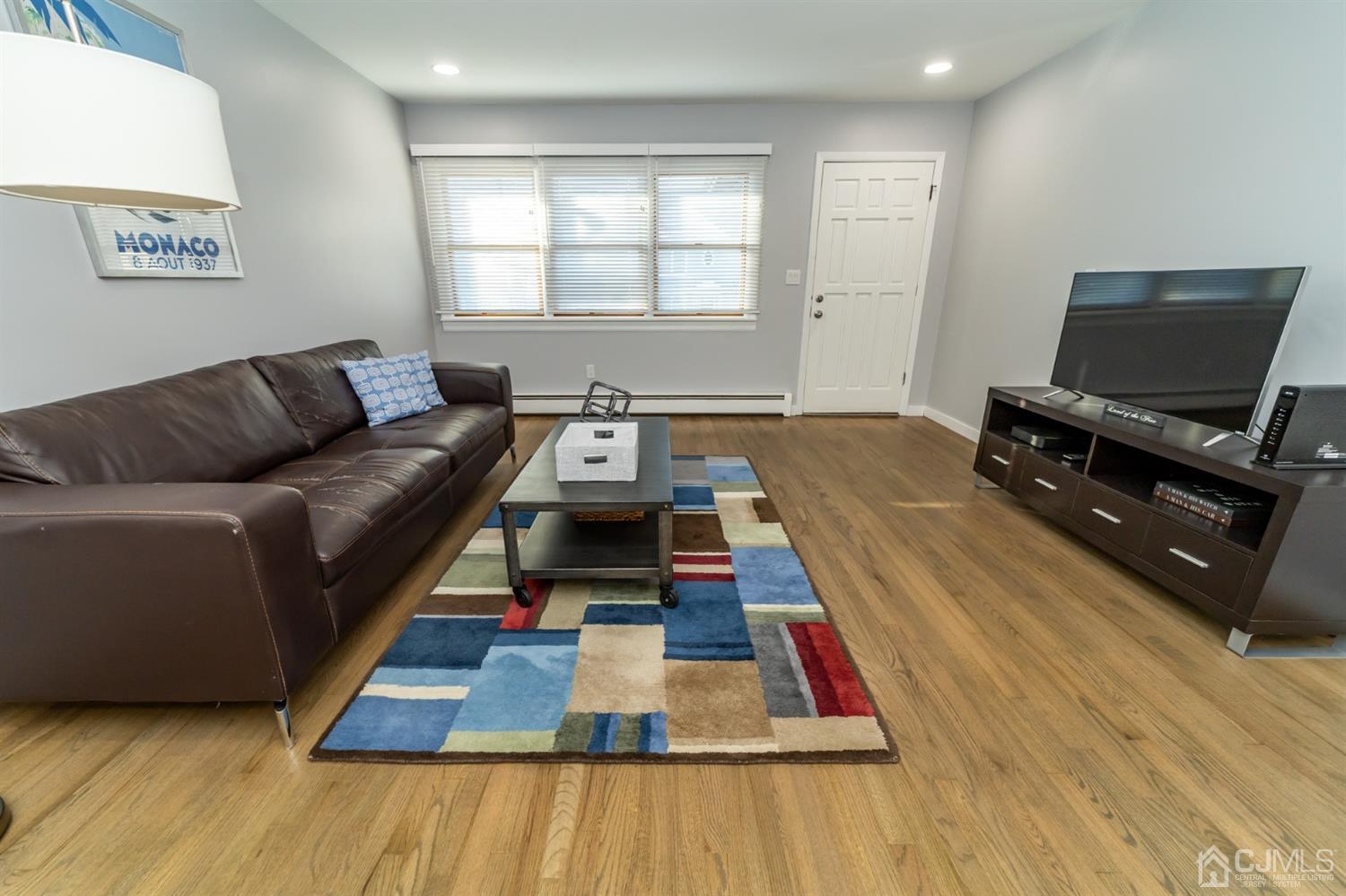 285 Dukes Road Rahway, NJ 07065 - Photo 6 of 25 Gallery Image 6