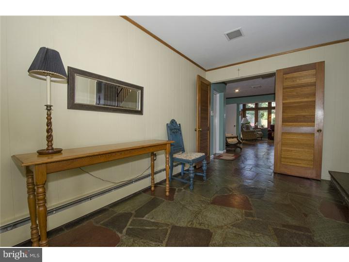 401 South Waterloo Road Devon, PA 19333 - Photo 3 of 19