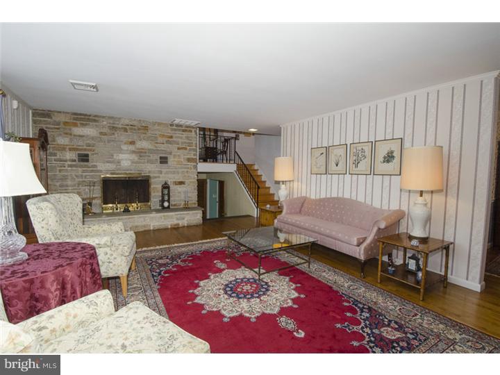 401 South Waterloo Road Devon, PA 19333 - Photo 4 of 19
