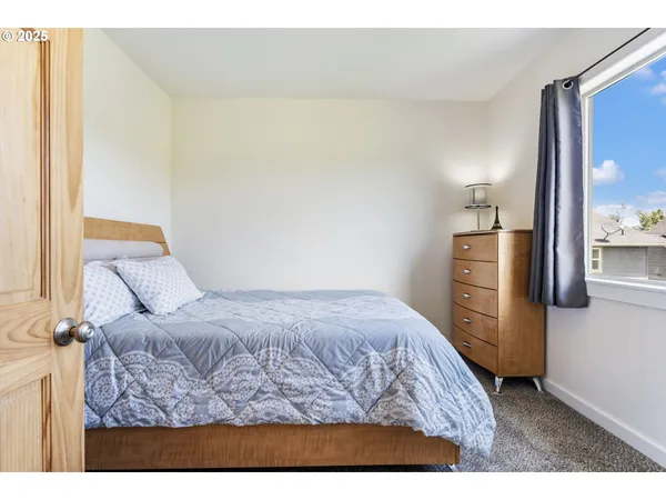 $875,000 | 1105 29th Street, Hood River, OR 97031