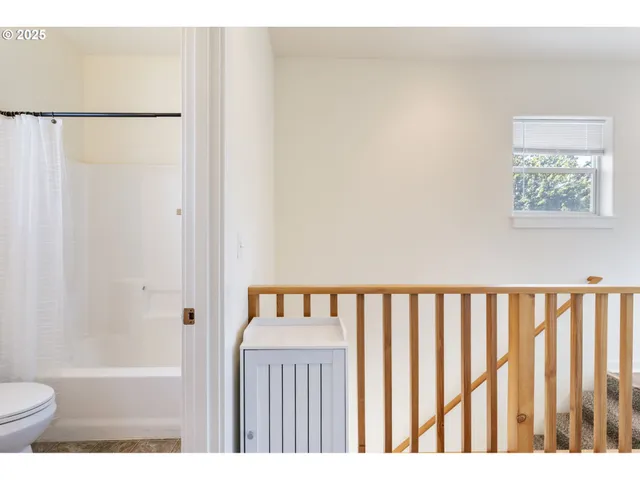 $999,000 | 1105 29th Street, Hood River, OR 97031