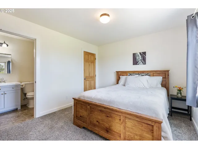 $999,000 | 1105 29th Street, Hood River, OR 97031