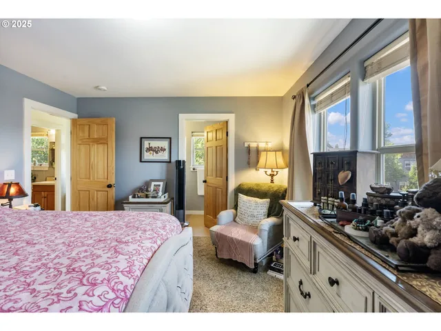 $999,000 | 1105 29th Street, Hood River, OR 97031