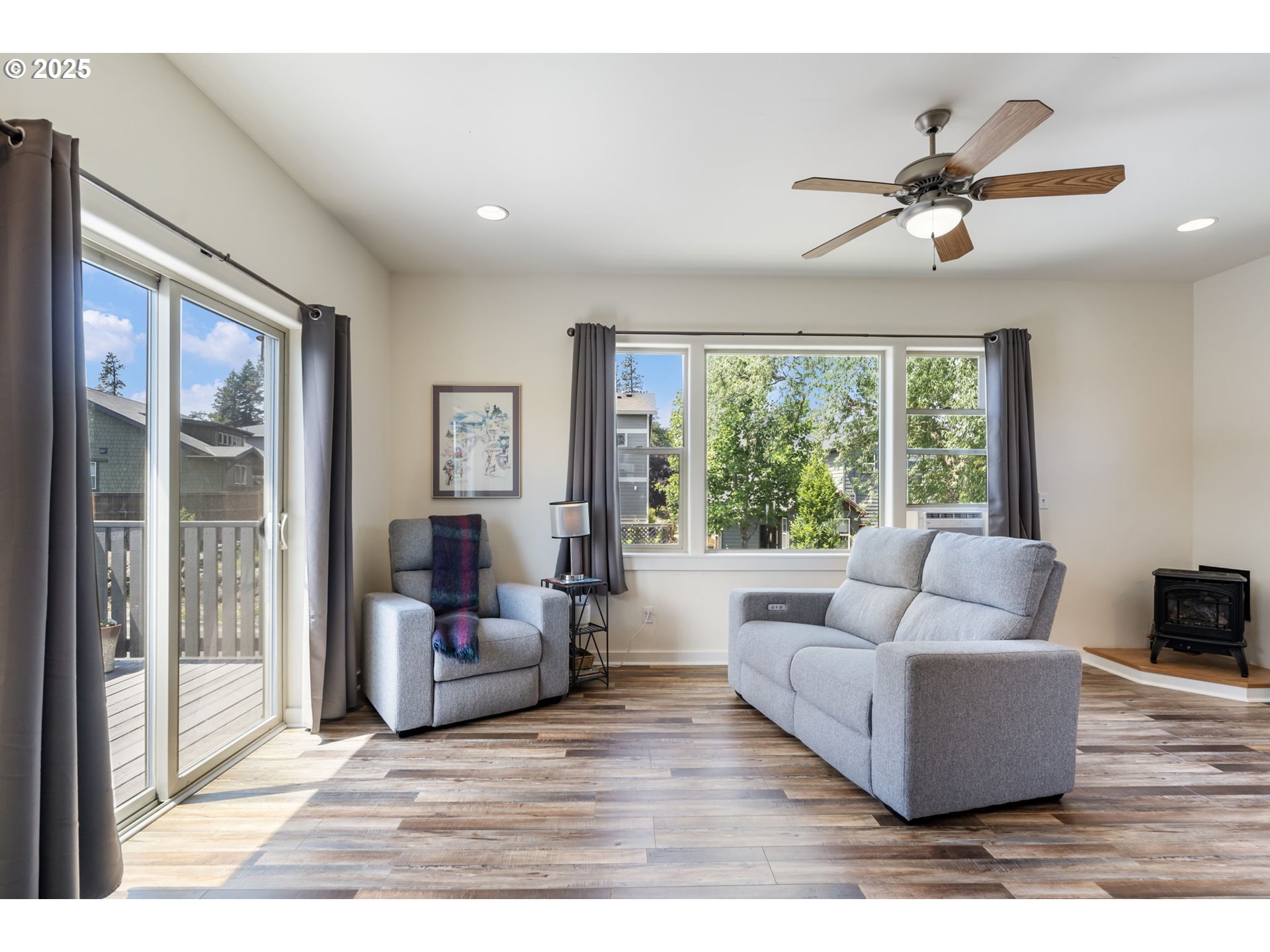 1105 29th Street Hood River, OR 97031 - Photo 4 of 48 Accessory Dwelling Unit