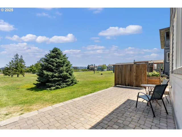 $999,000 | 1105 29th Street, Hood River, OR 97031