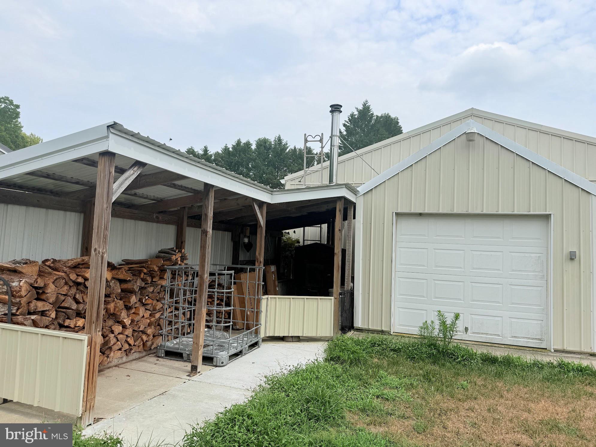 14540 Drapers Mill Road Goldsboro, MD 21636 - Photo 4 of 28 Wood furnace