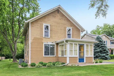 $277,000 | 11806 Maple Avenue, Hebron, IL 60034