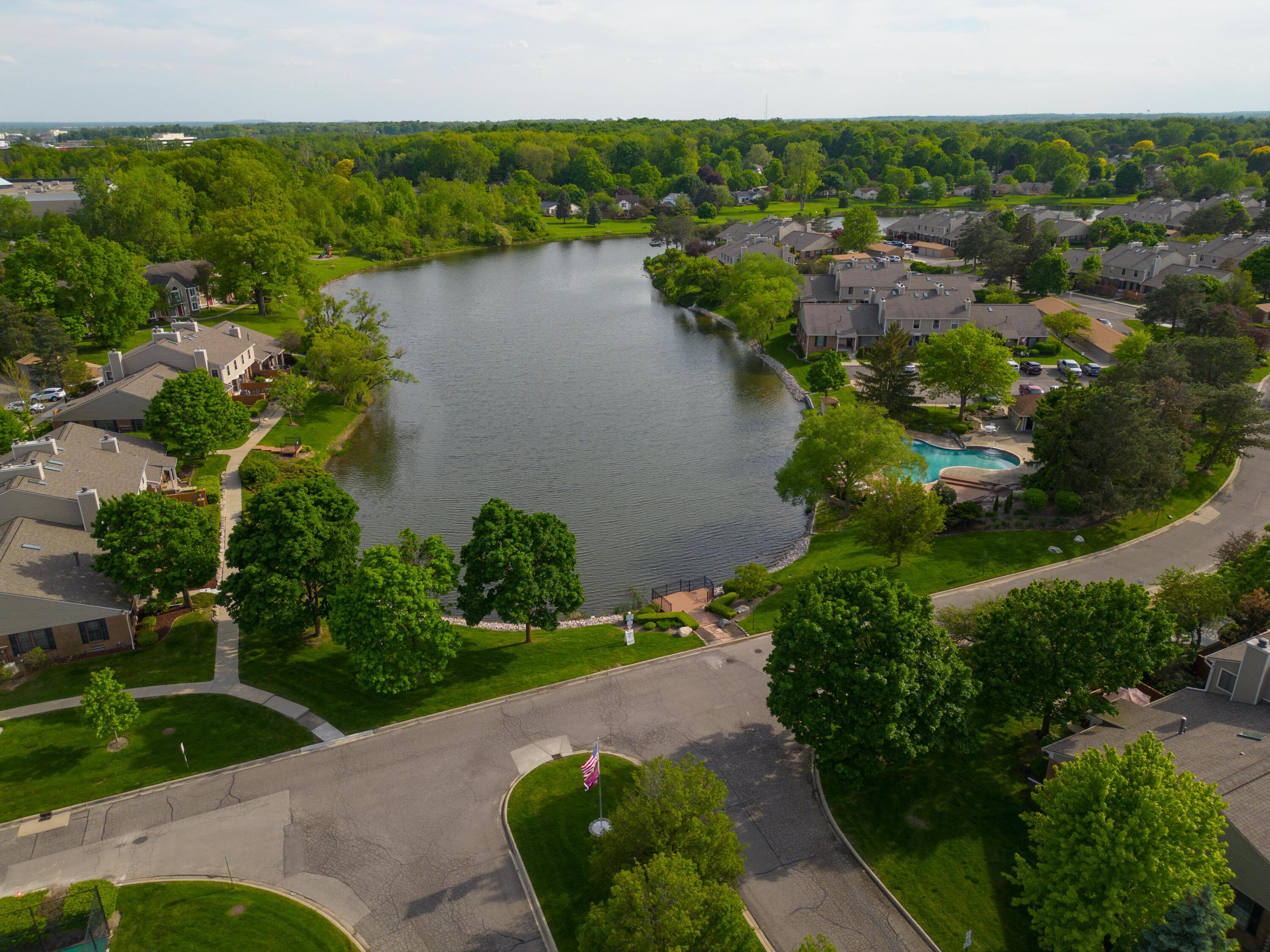 22381 Peach Tree, Unit 97 Novi, MI 48375 - Photo 36 of 37 DJI_0792