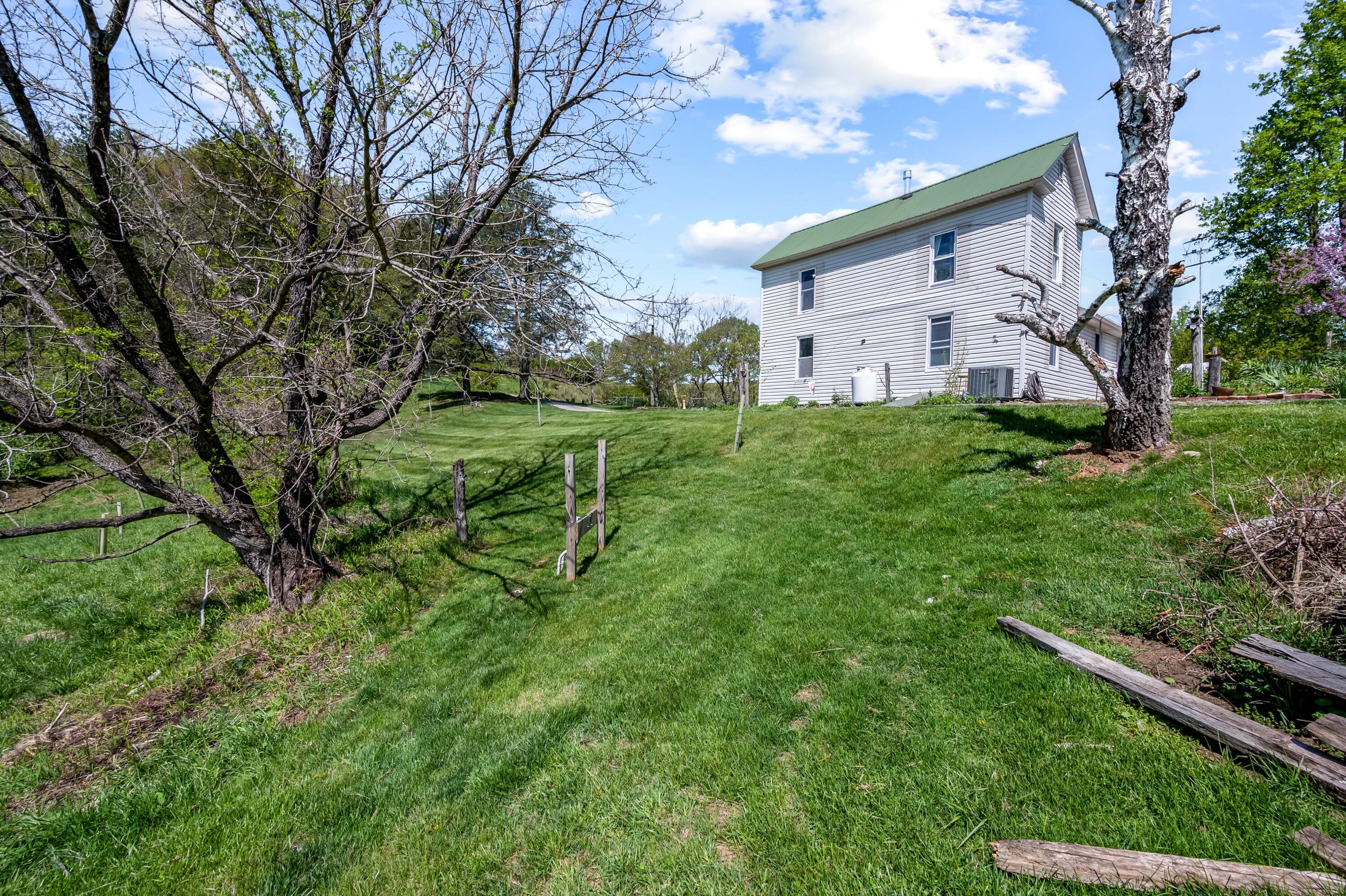 771 White Oak Grove Road Northeast Riner, VA 24149 - Photo 9 of 113 riner-60