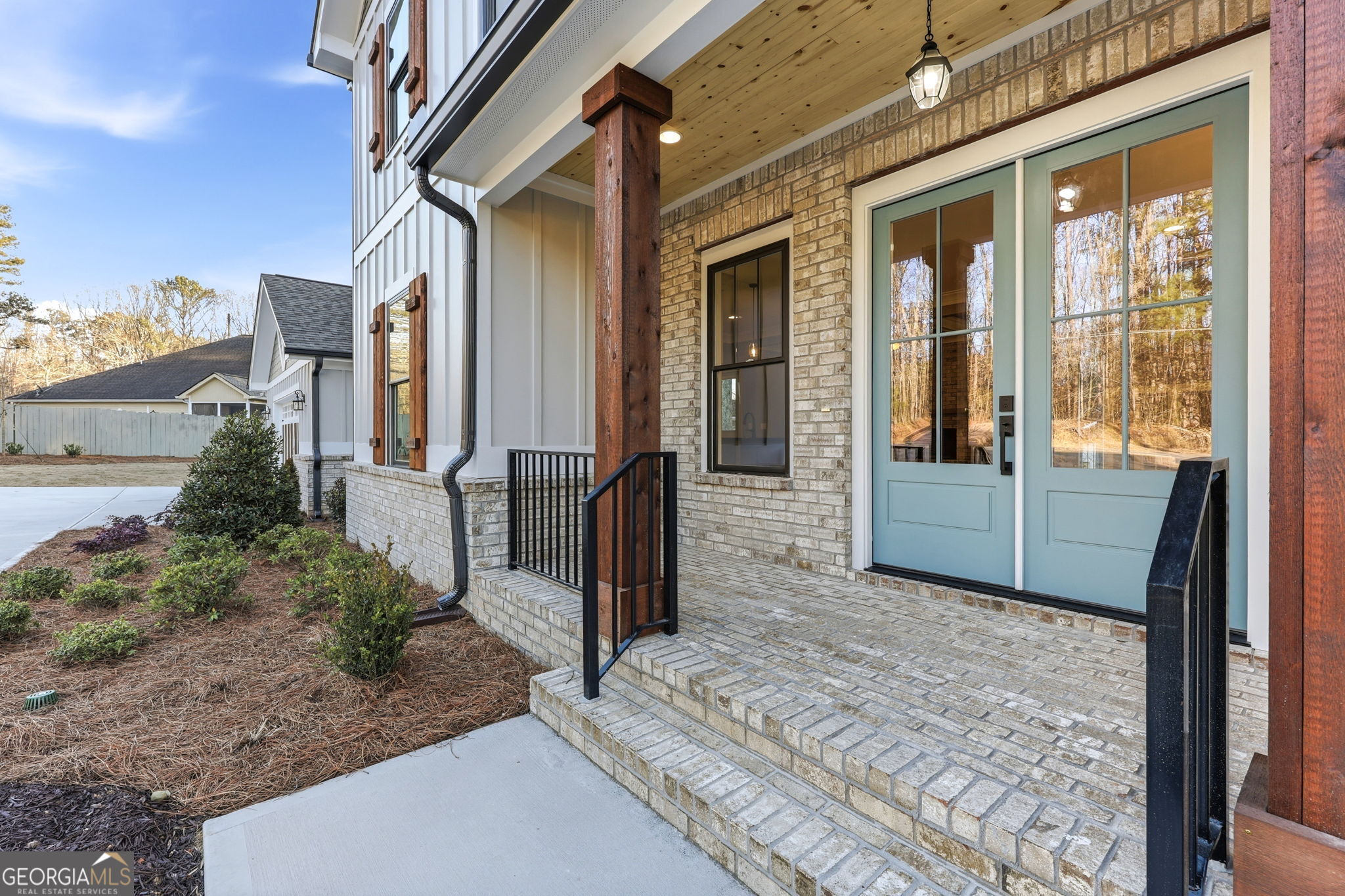 6054 Stewart Road Buford, GA 30518 - Photo 8 of 77