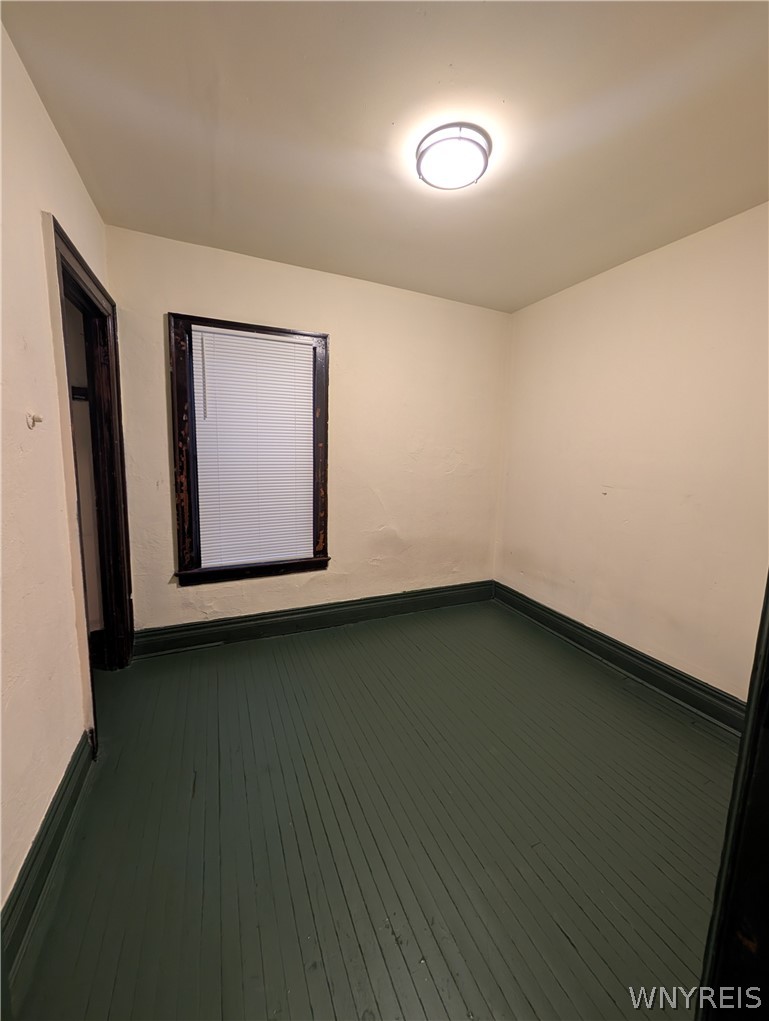 67 Barton Street Buffalo, NY 14213 - Photo 10 of 23