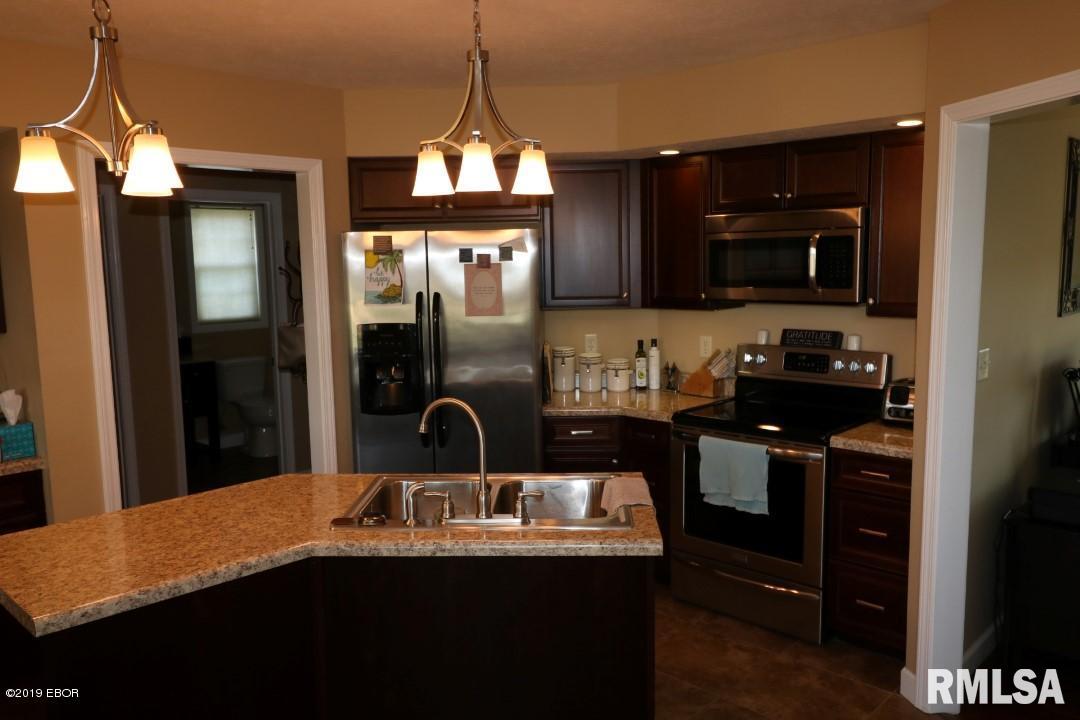 280 Sycamore Road Carbondale, IL 62901 - Photo 6 of 17