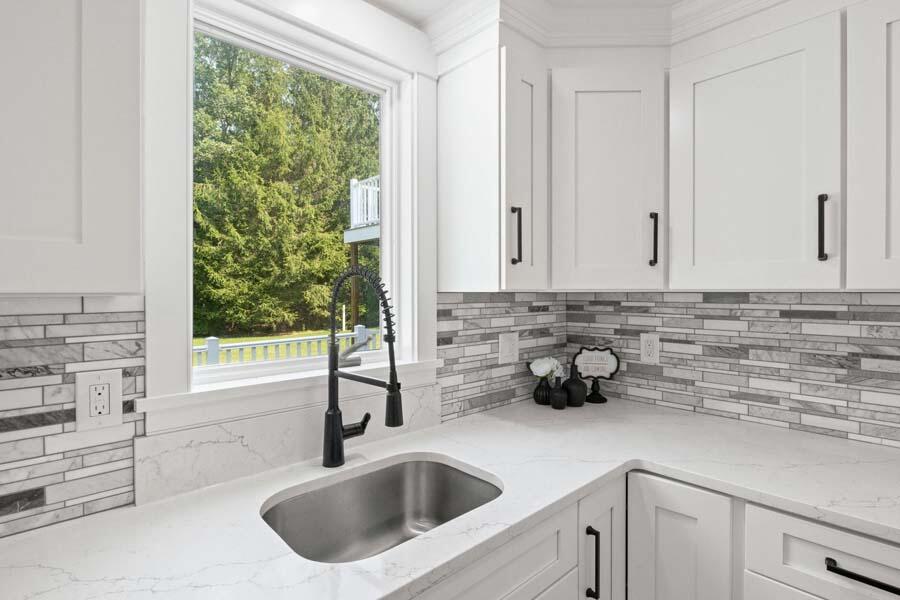 3 Holly Ridge Drive Sandwich, MA 02563 - Photo 8 of 56 20230929110010722611000000-o