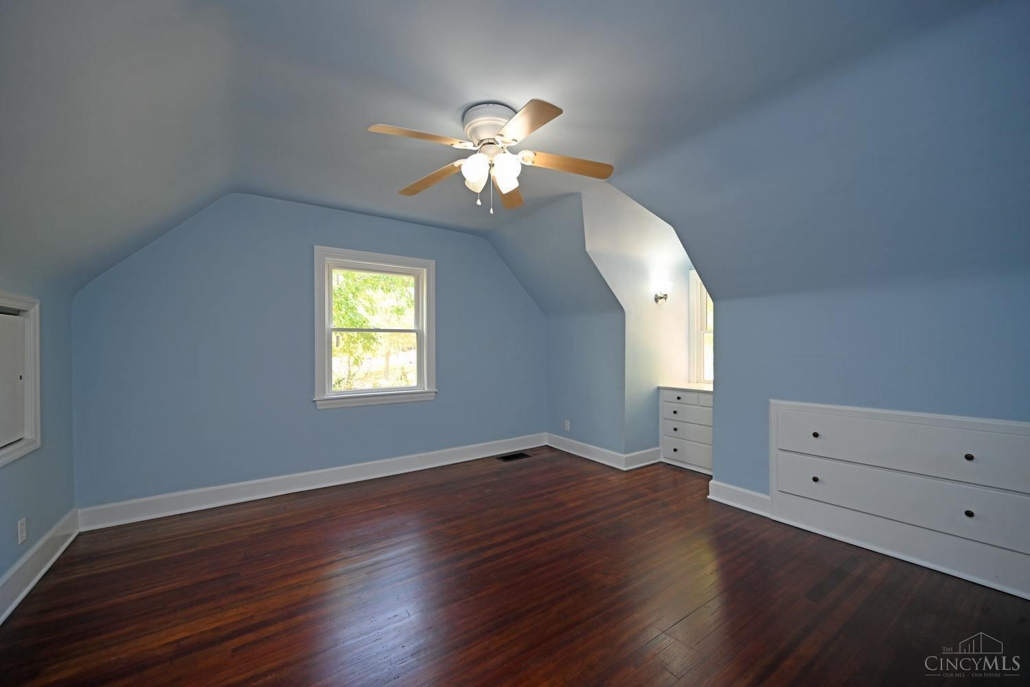 269 Bonham Road Cincinnati, OH 45215 - Photo 21 of 32 Gallery Image 21