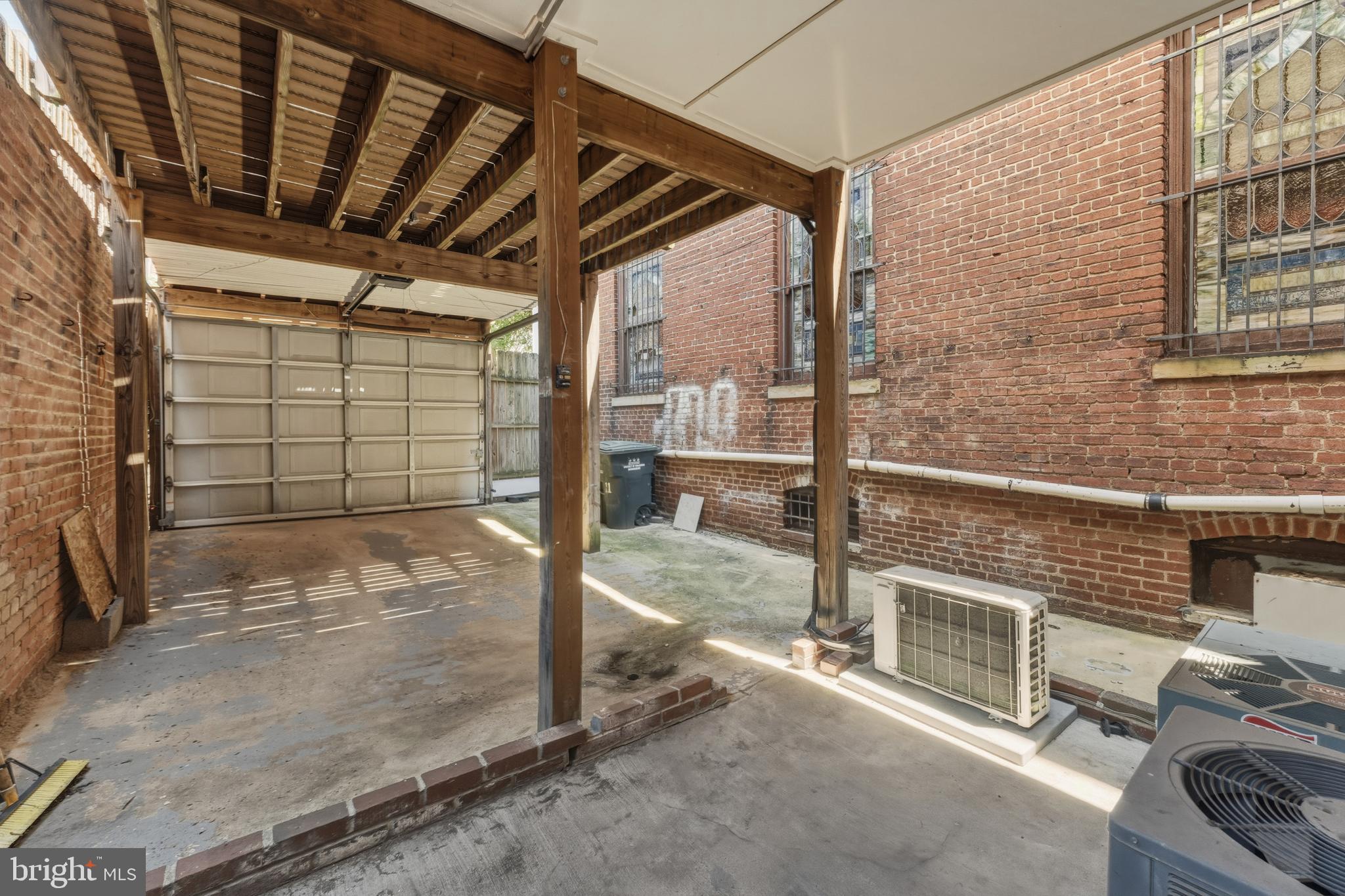 11 R Street Northwest, Unit 1 Washington, DC 20001 - Photo 13 of 32 Car Port