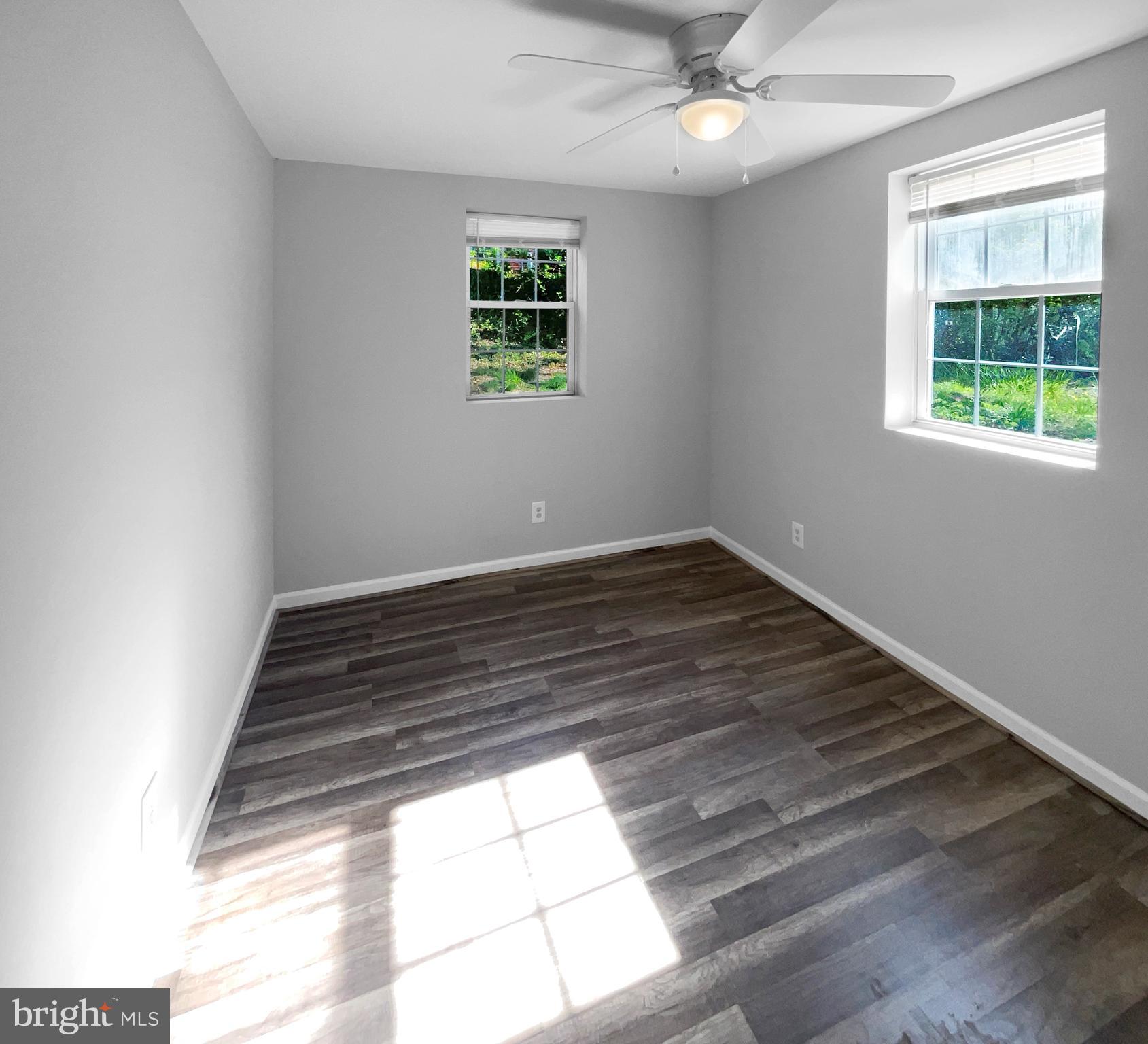 18608 Old Triangle Road Triangle, VA 22172 - Photo 15 of 19 Gallery Image 15