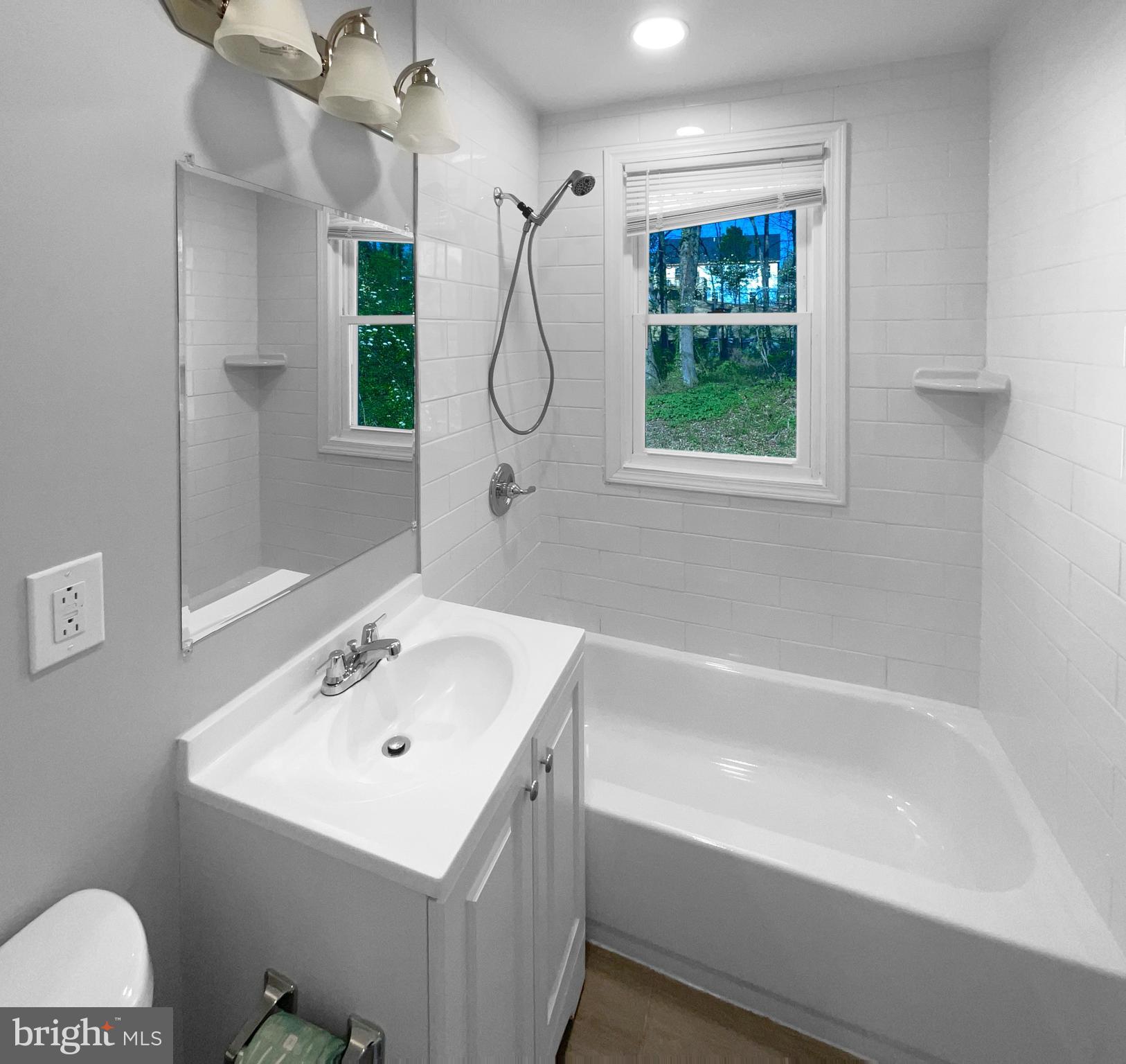 18608 Old Triangle Road Triangle, VA 22172 - Photo 16 of 19 Gallery Image 16