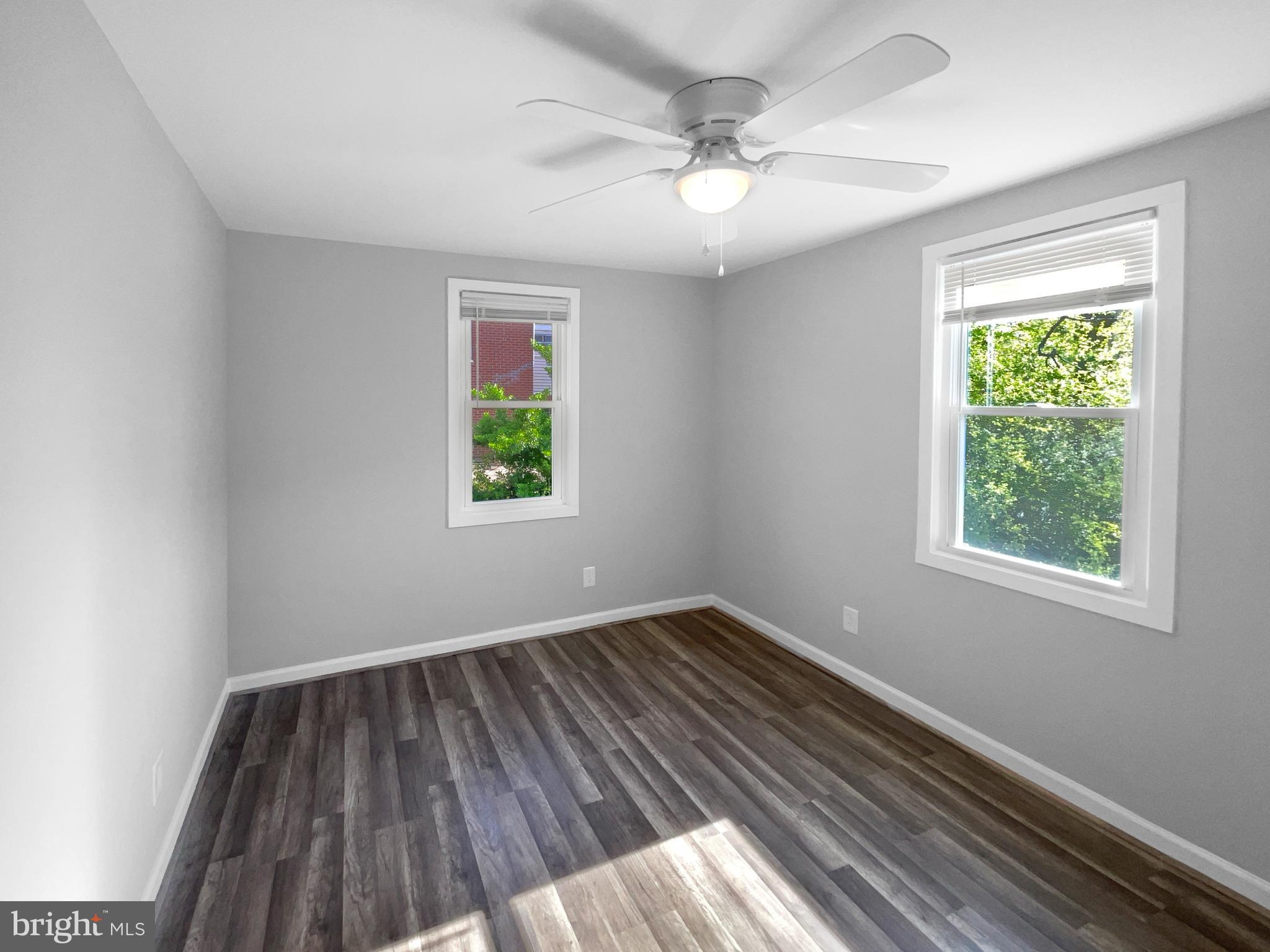 18608 Old Triangle Road Triangle, VA 22172 - Photo 6 of 19 Gallery Image 6