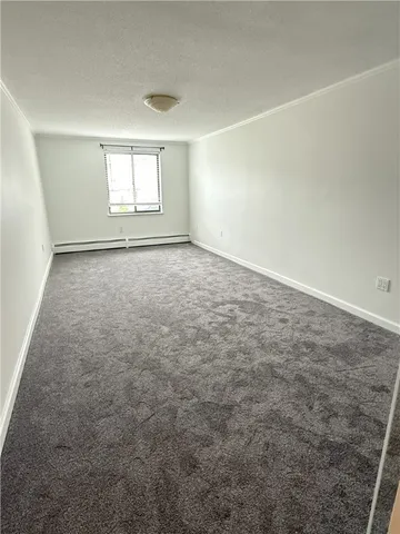 $2,250 | 66 Girard Avenue, Unit 207, Newport, RI 02840