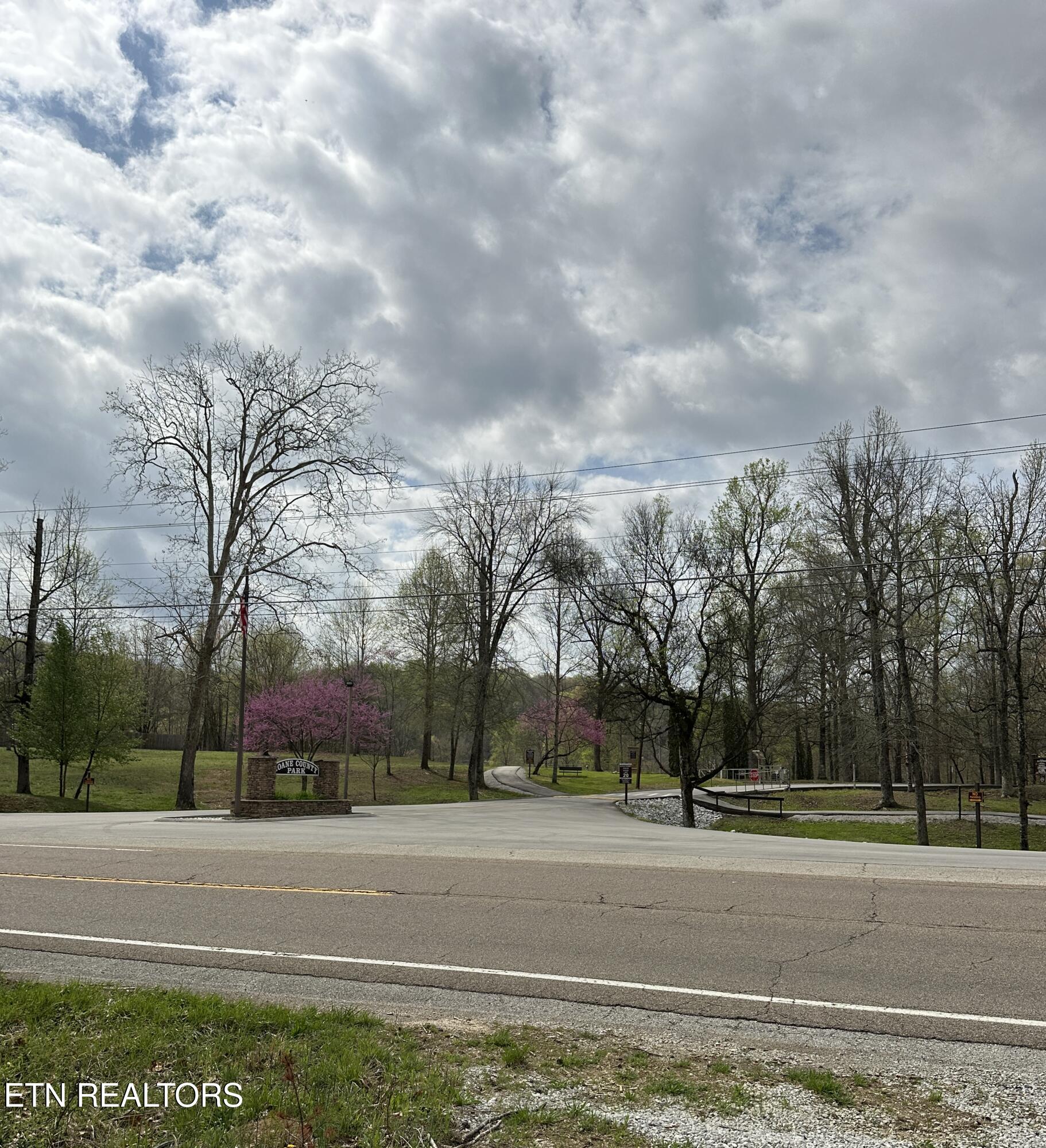 Roane State Highway Harriman, TN 37748 - Photo 7 of 9 IMG_5101