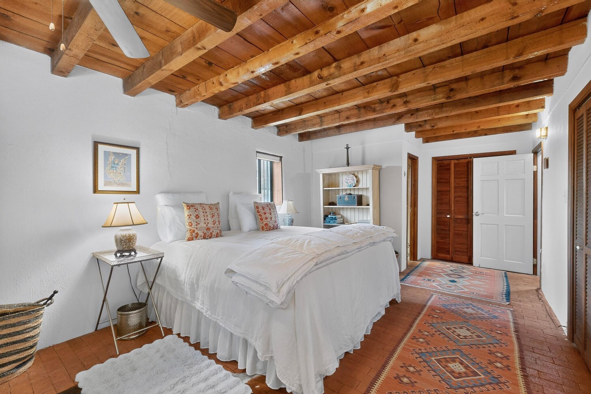 1730 Griegos Road Northwest Albuquerque, NM 87107 - Photo 14 of 45 Gallery Image 14