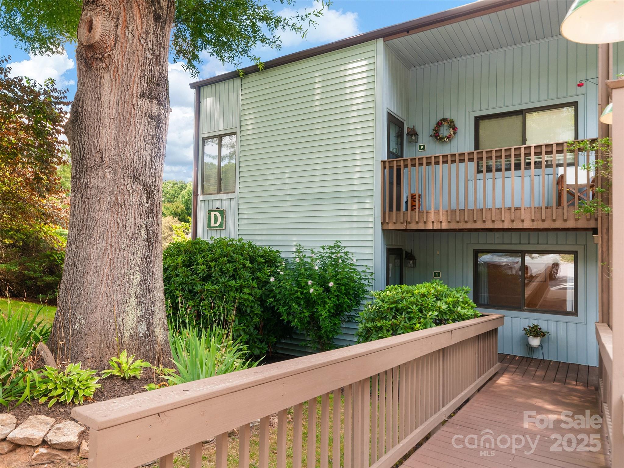 87 Willow Road, Unit D1 Waynesville, NC 28786 - Photo 2 of 36 Gallery Image 2