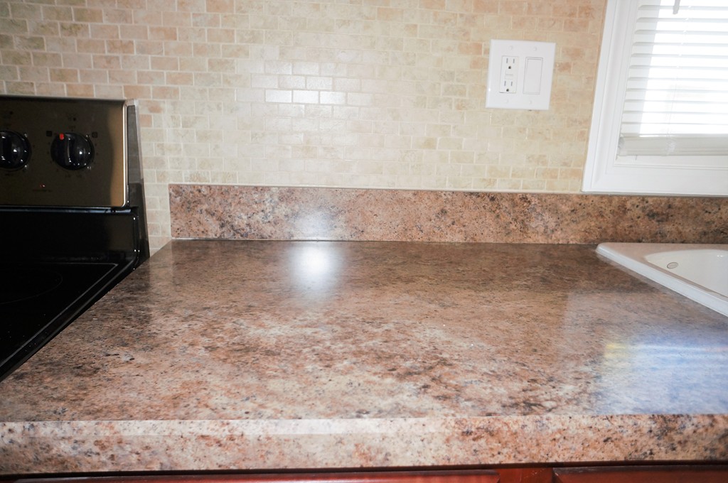 52 Granby Street Springfield, MA 01108 - Photo 13 of 23