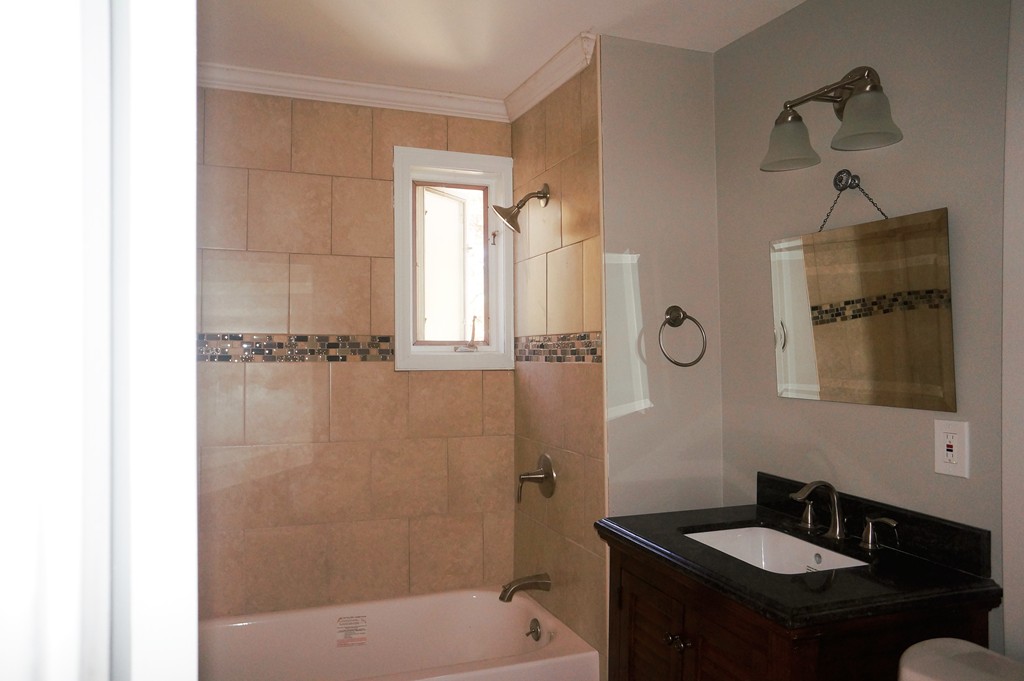 52 Granby Street Springfield, MA 01108 - Photo 16 of 23