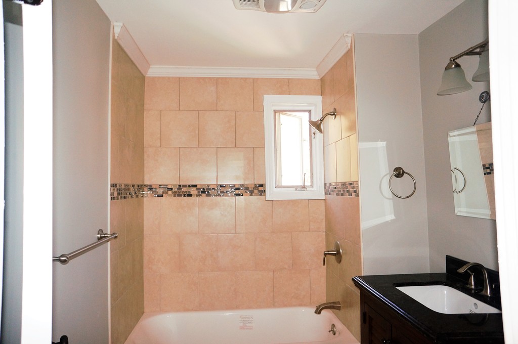 52 Granby Street Springfield, MA 01108 - Photo 17 of 23