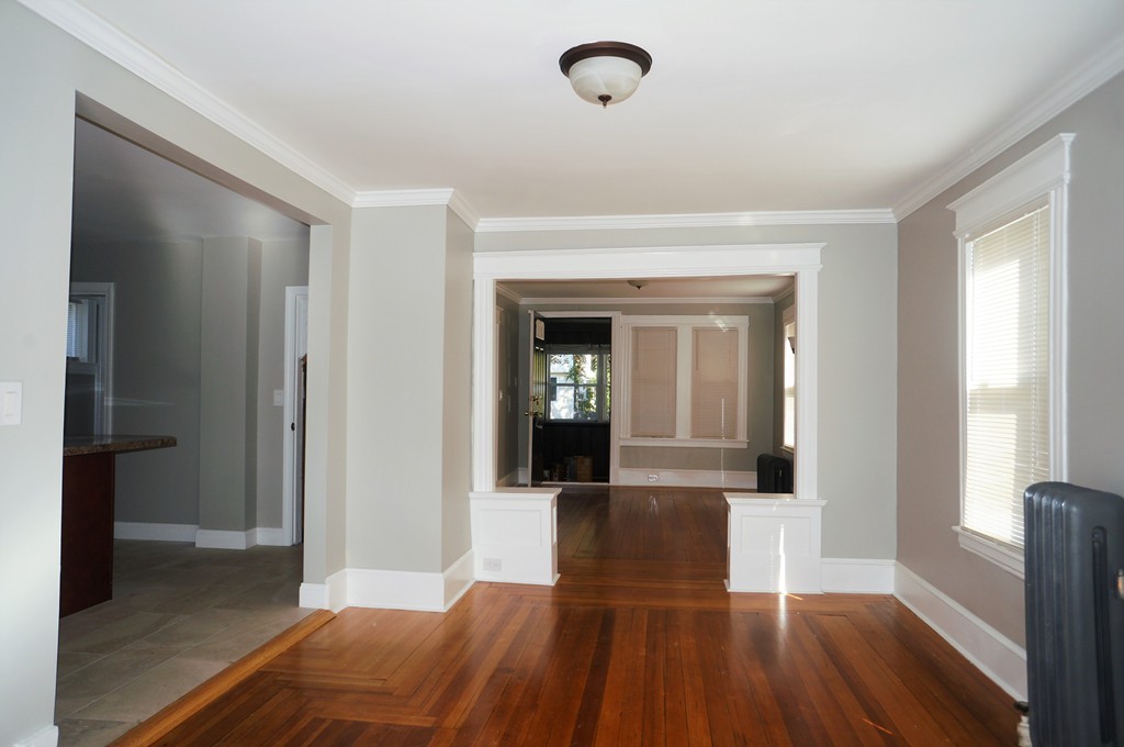 52 Granby Street Springfield, MA 01108 - Photo 7 of 23