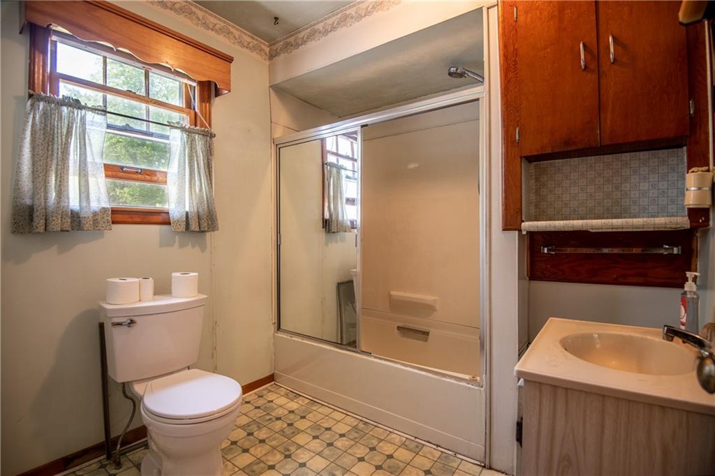 2785 Mercer West Middlesex Road West Middlesex, PA 16159 - Photo 17 of 25 Gallery Image 17