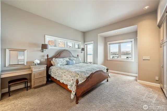 $3,800,000 | 4080 Us Highway, Chelan, WA 98816