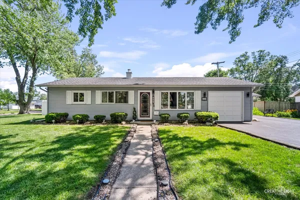 $249,900 | 547 Hiawatha Drive, Ottawa, IL 61350