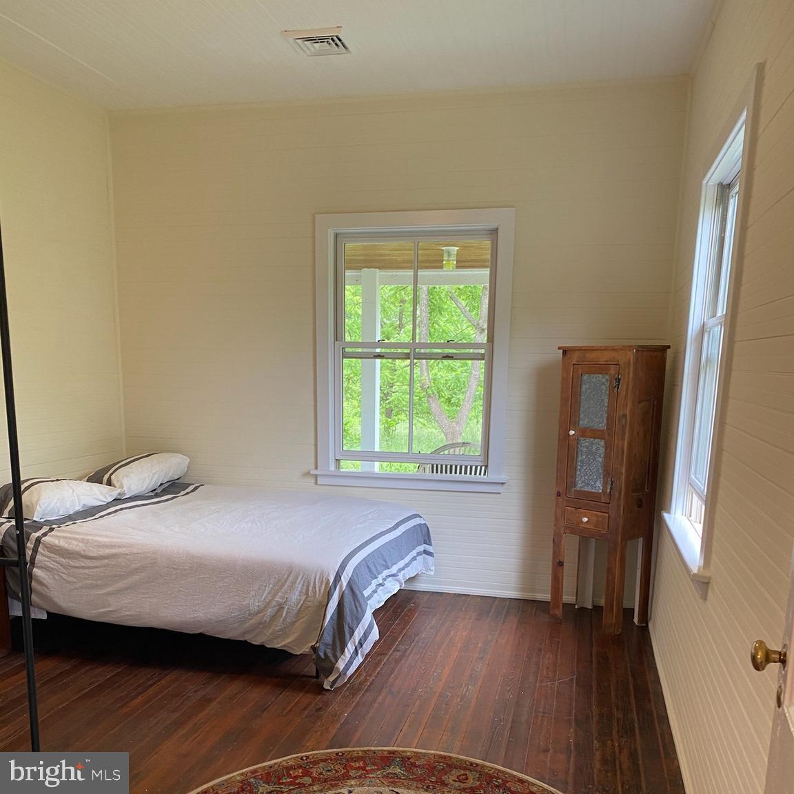 1651 Blue Ridge Farm Road Upperville, VA 20184 - Photo 16 of 41 second main floor bedroom