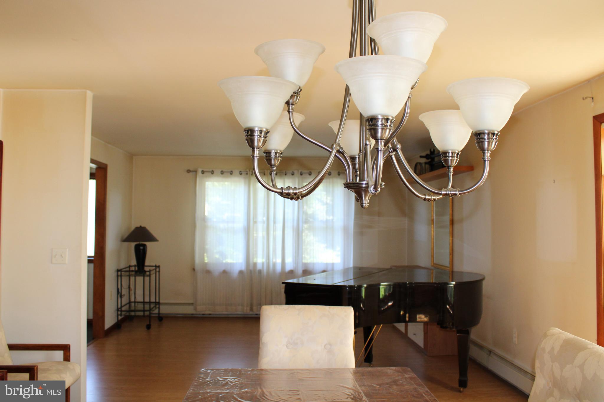 15158 Wayside Road Philadelphia, PA 19116 - Photo 17 of 44