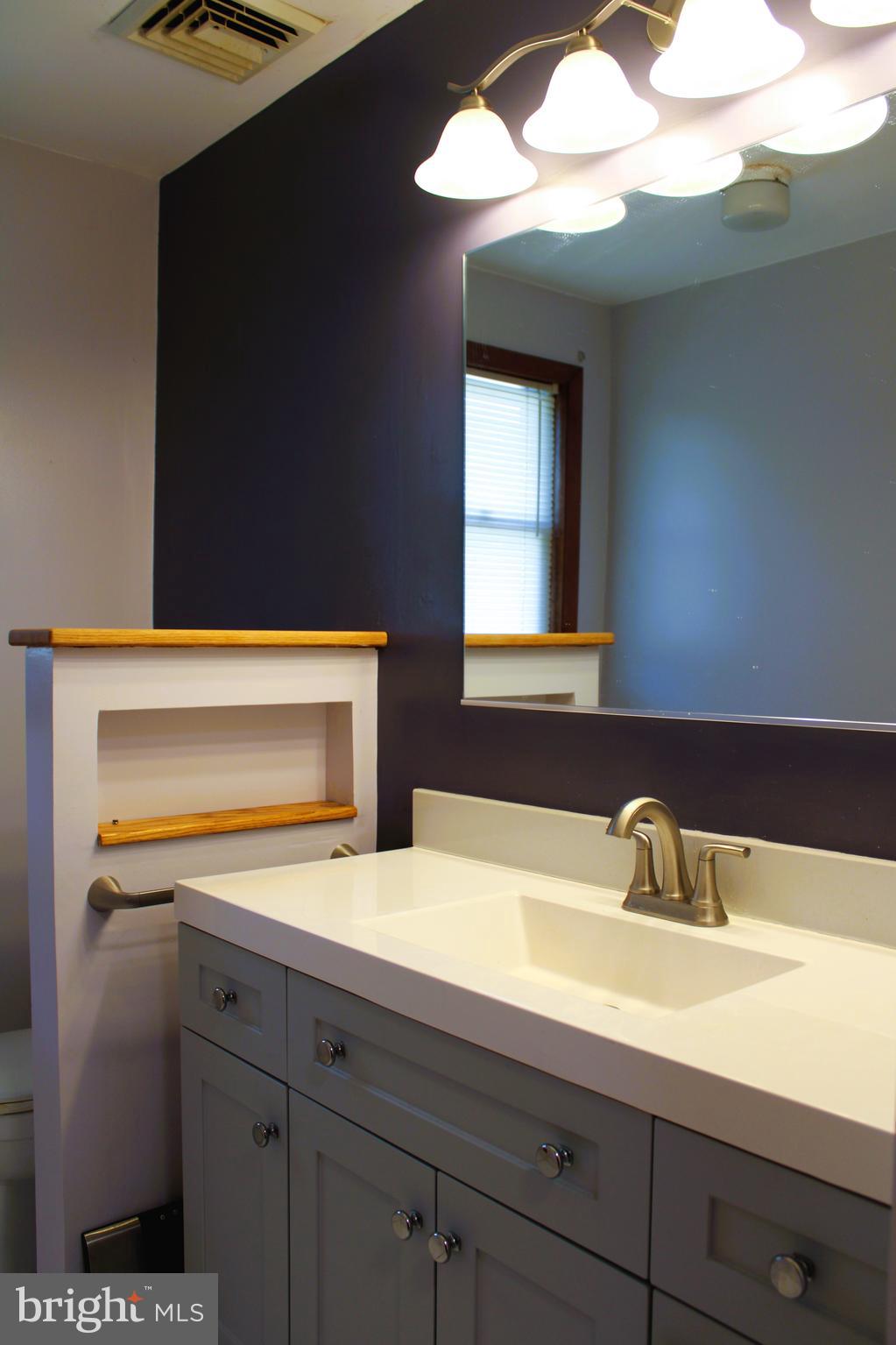 15158 Wayside Road Philadelphia, PA 19116 - Photo 27 of 44