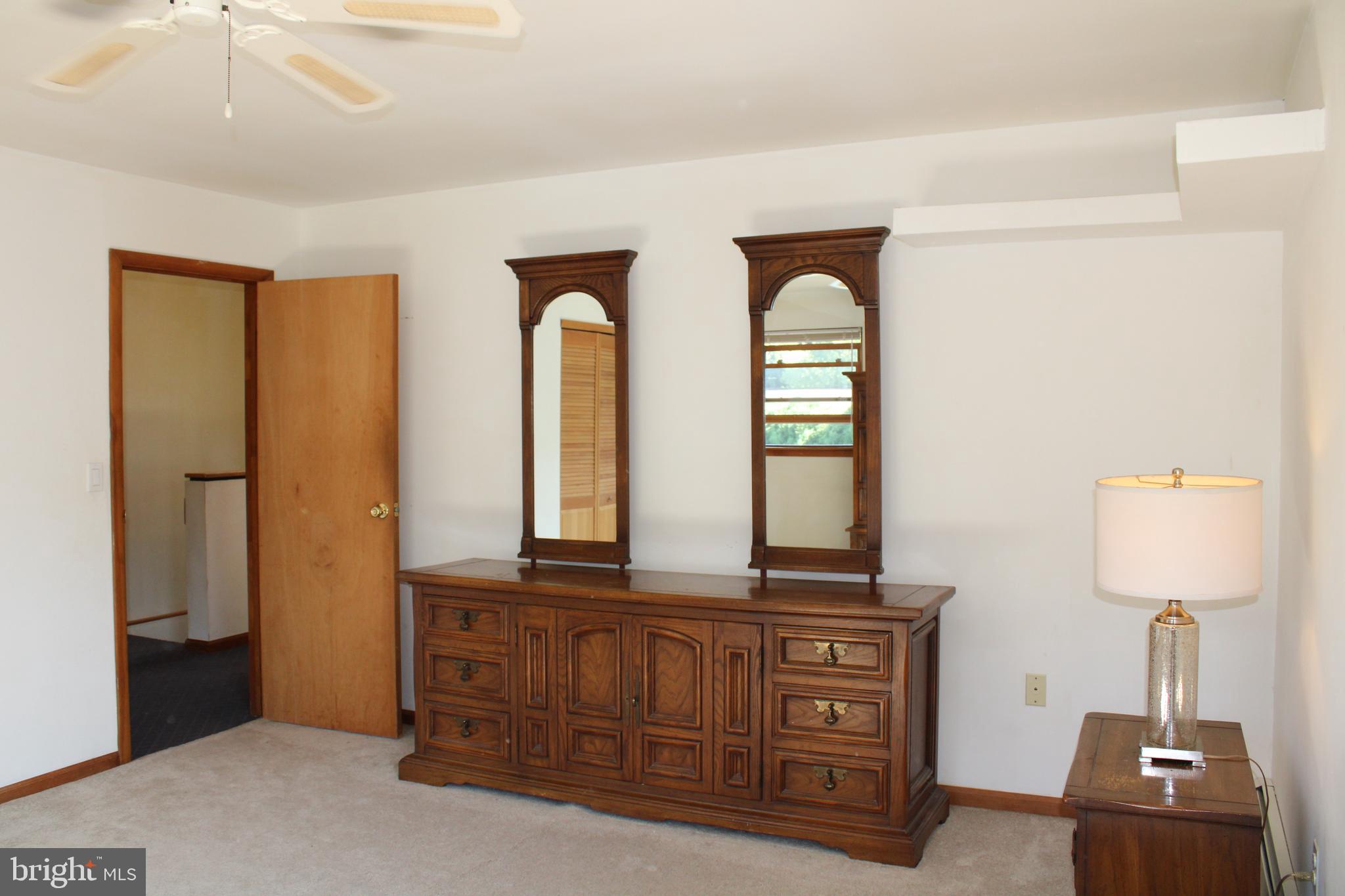15158 Wayside Road Philadelphia, PA 19116 - Photo 30 of 44