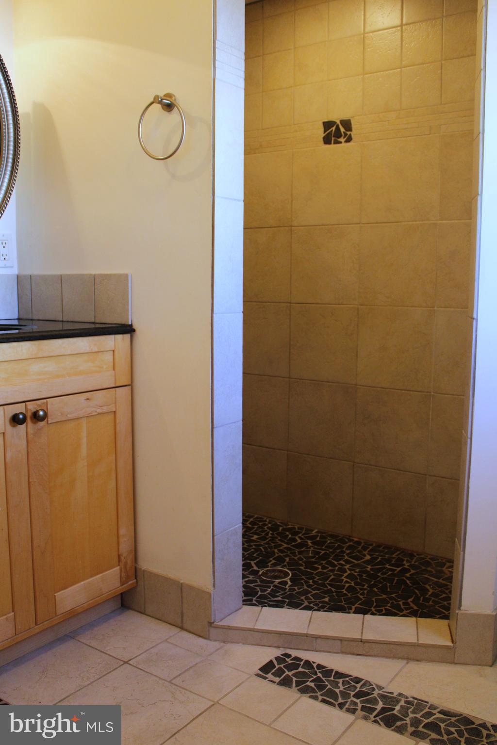 15158 Wayside Road Philadelphia, PA 19116 - Photo 40 of 44