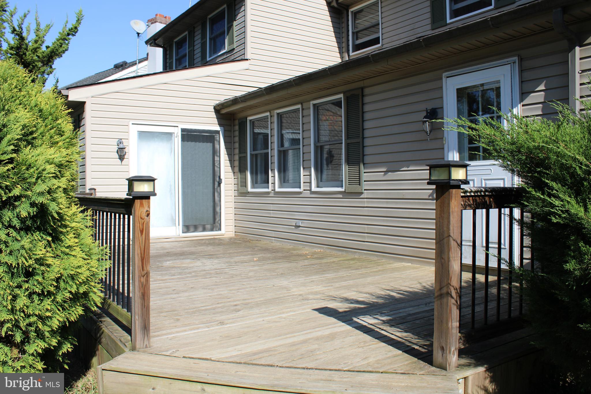 15158 Wayside Road Philadelphia, PA 19116 - Photo 4 of 44
