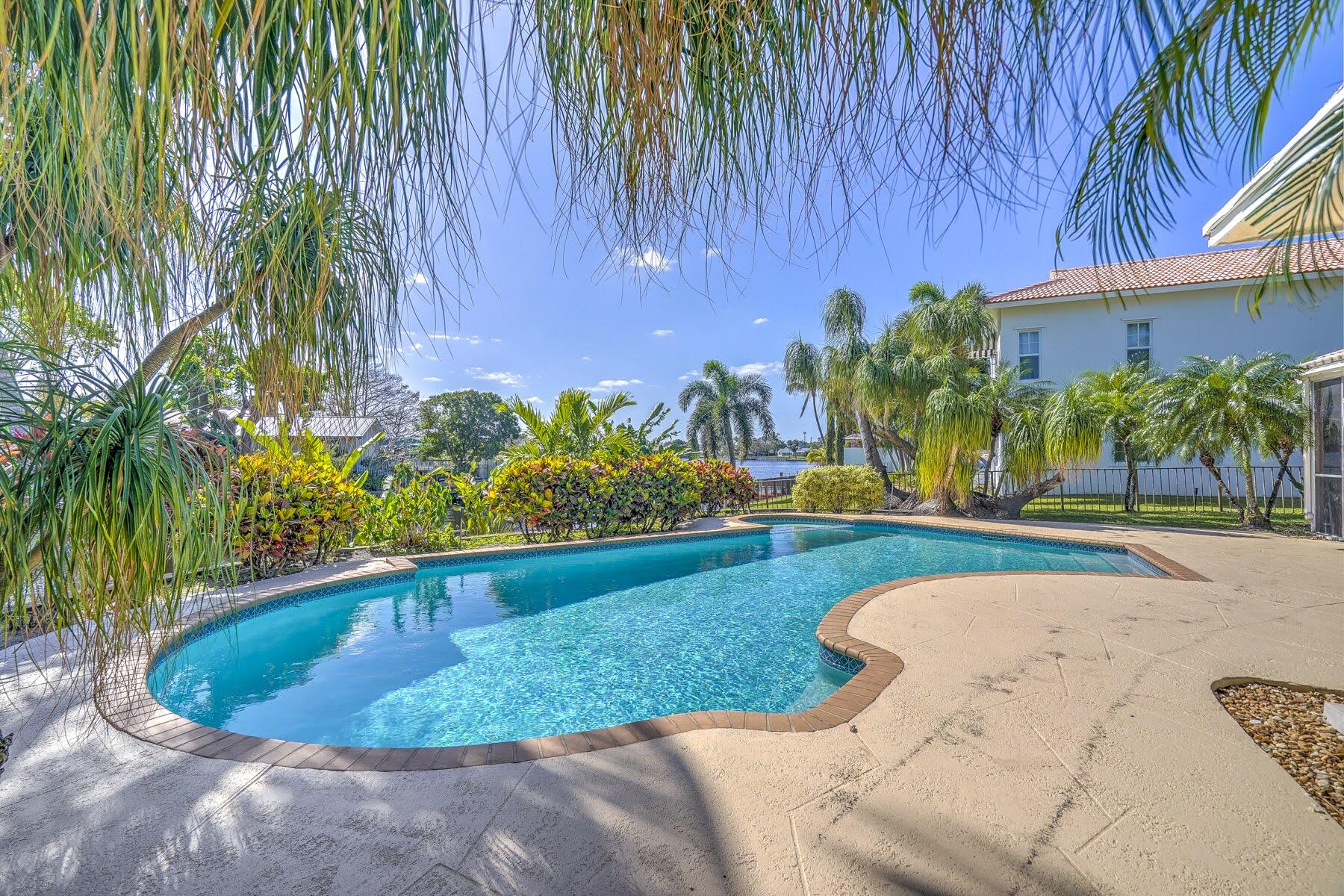 752 Southwest 36th Avenue Delray Beach, FL 33445 - Photo 6 of 40 752-36Ave-56