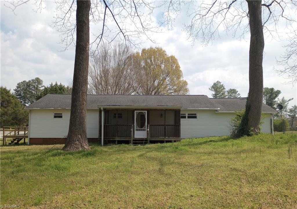 4077 Ramseur Julian Road Liberty, NC 27298 - Photo 3 of 20