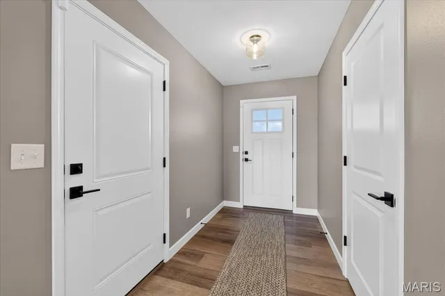 $250,000 | 70 Marker Drive, Unit A, Highland, IL 62249